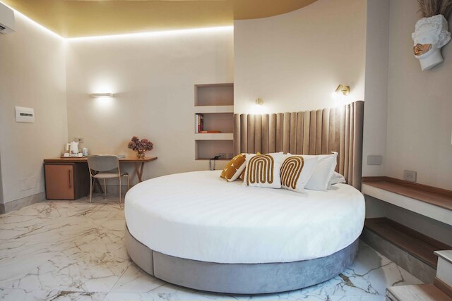 ホテル シティ パラッツォ デイ カルディナリ