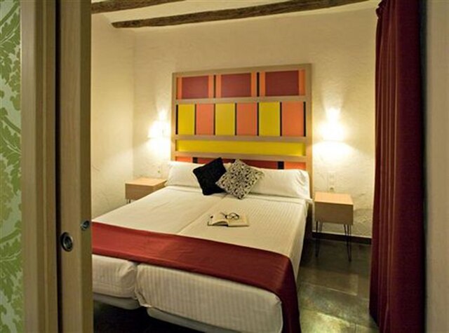 アパートメンツ シウタート ヴェラ