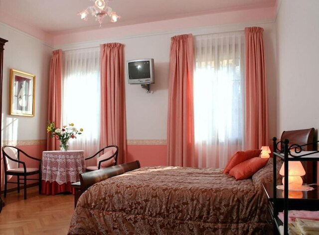 カーサ デッレ ローゼ B&B