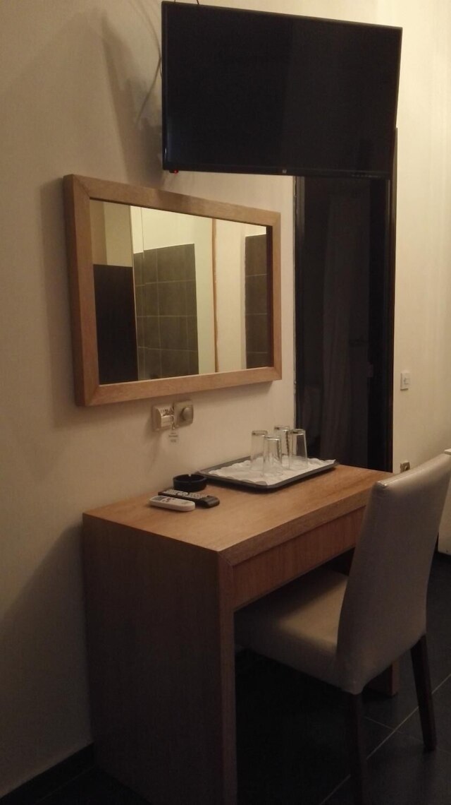 フィーボス ホテル