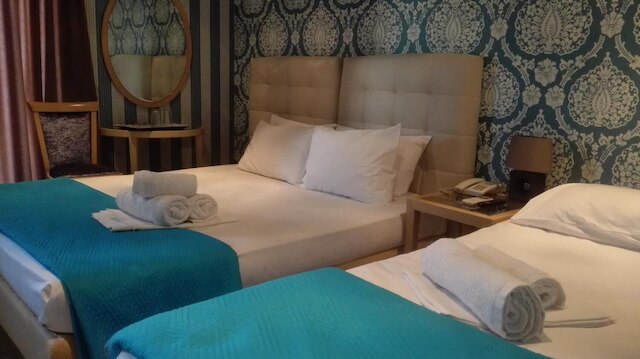 フィーボス ホテル