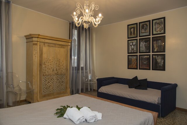 タヴェルナ サン リオ