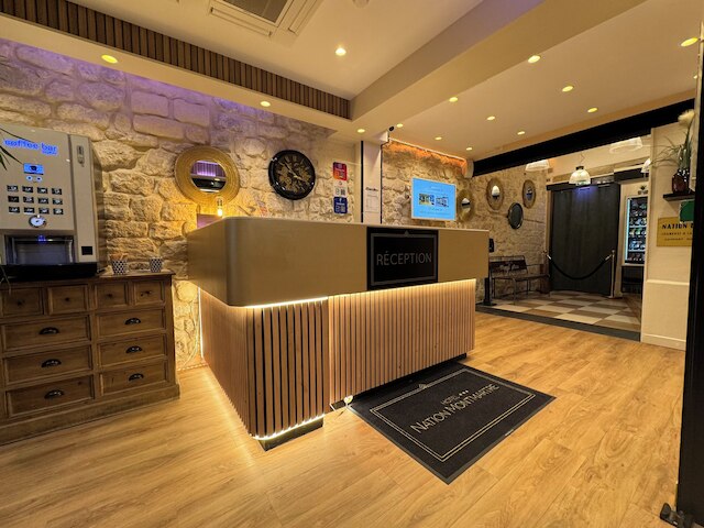 ホテル ネイション モンマルトル