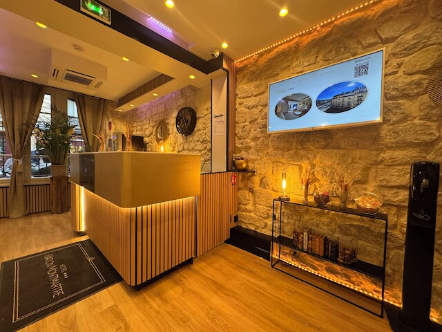 ホテル ネイション モンマルトル