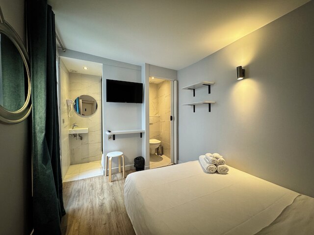 ホテル ネイション モンマルトル