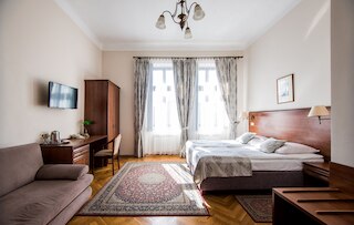 アパートホテル バスツトワ