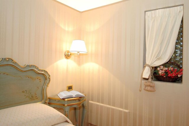 カ デラ ロッジア