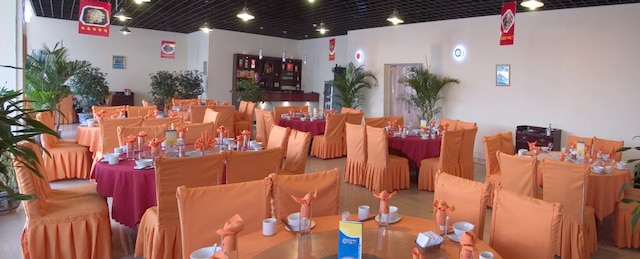 アネ ホテル - ウエイシュアンナン ブランチ (安逸158連鎖酒店 成都外双楠店)