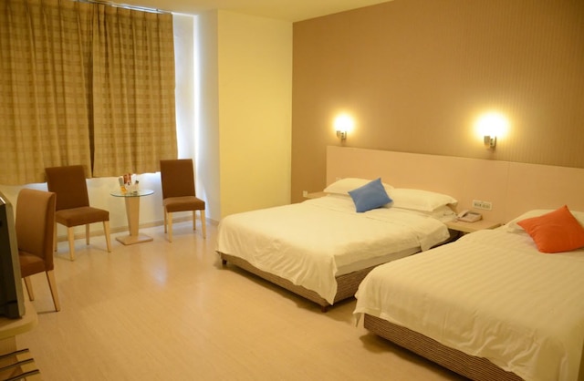 アネ ホテル - ウエイシュアンナン ブランチ (安逸158連鎖酒店 成都外双楠店)