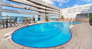 アル マンゼル ホテル アパートメンツ