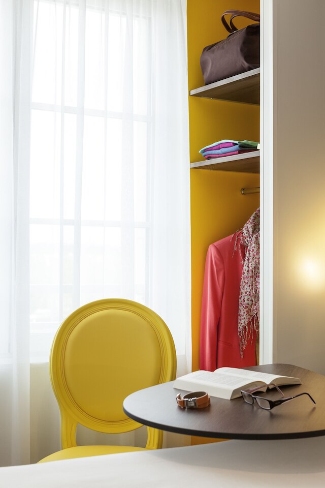 イビス スタイルズ ソミュール ガレ サントル