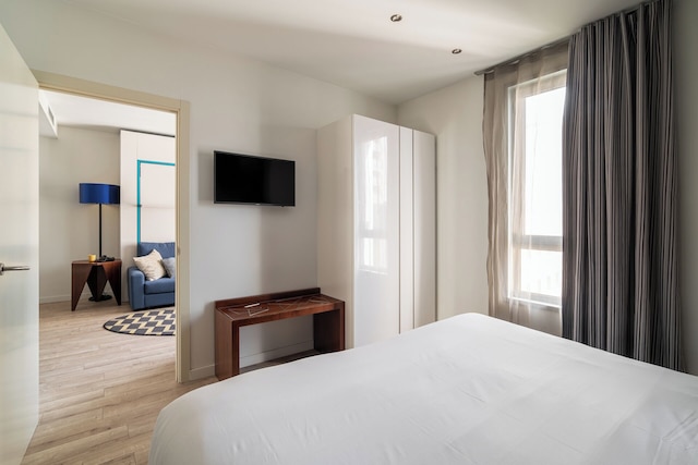 ナイトリー バルセロナ ポブレノウ