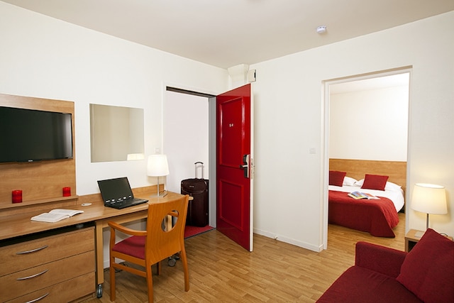 セジュール & アフェール レンヌ ヴィラ カミラ