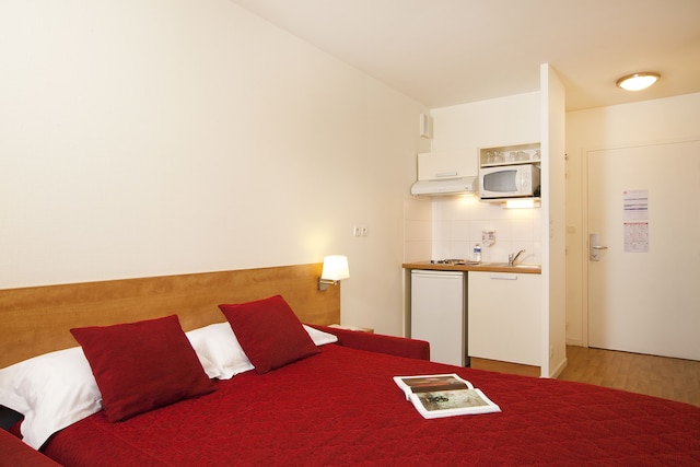 セジュール & アフェール レンヌ ヴィラ カミラ