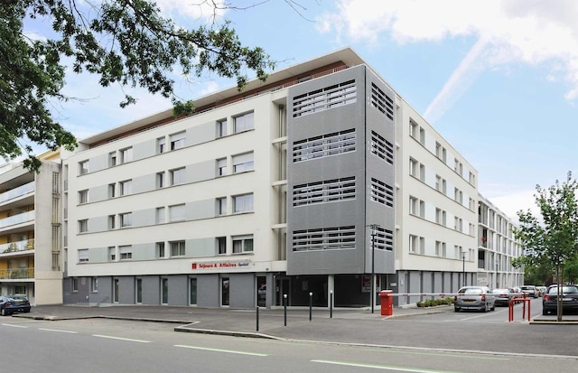 セジュール & アフェール レンヌ ヴィラ カミラ