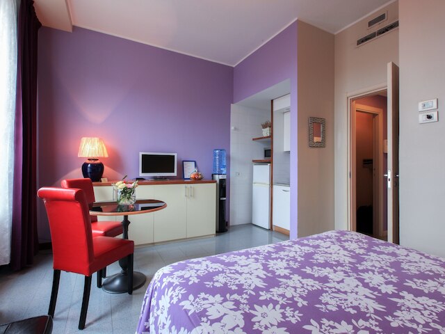 レジデンス ハウス アラミス ダウンタウン