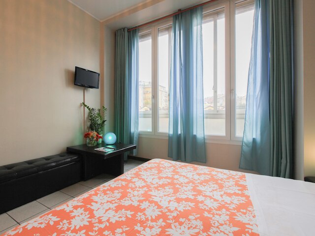 レジデンス ハウス アラミス ダウンタウン