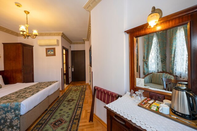 オズマンハン ホテル