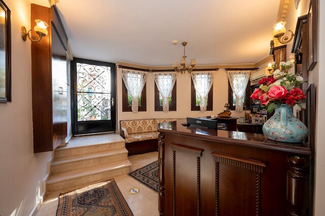 オズマンハン ホテル