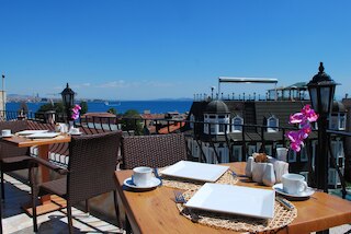 オズマンハン ホテル