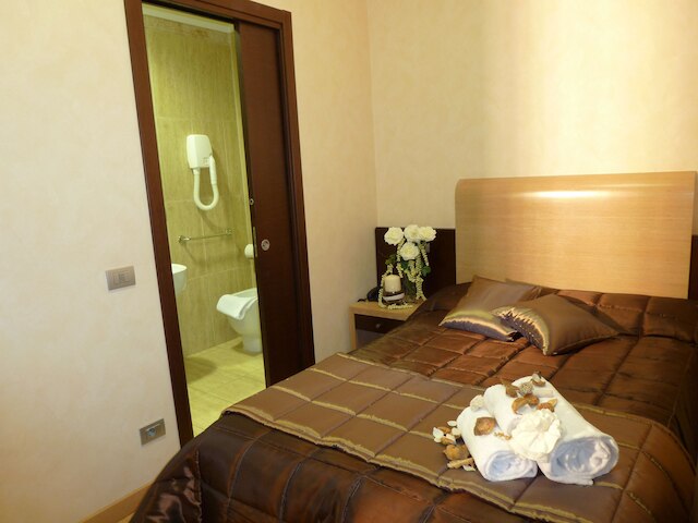 E H ローマ エアポート