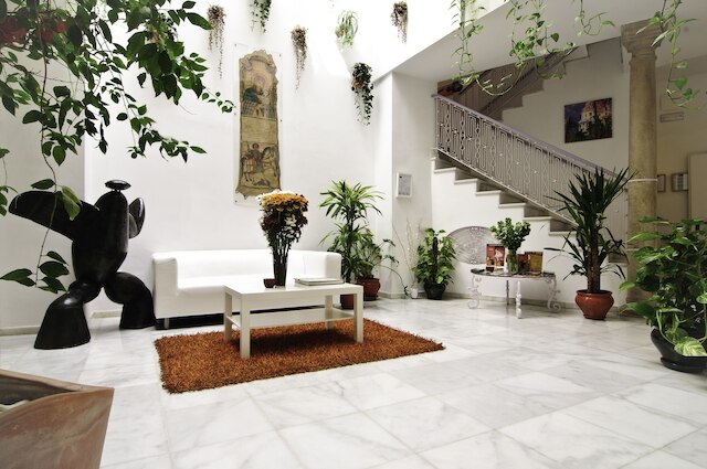 ホテル ウン パティオ アル スール