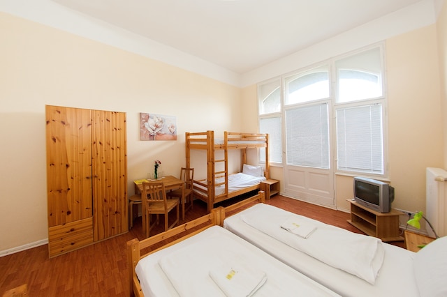 ホテル ペンション エレジア