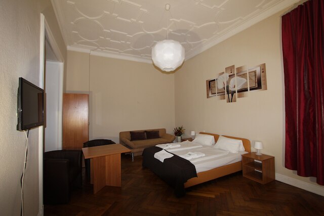 ホテル ペンション エレジア