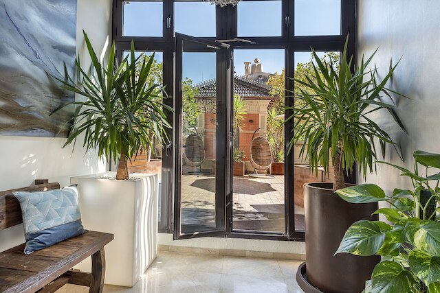 ホテル リモナイア