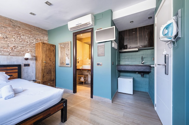 AINB ボーン ダマス アパートメンツ