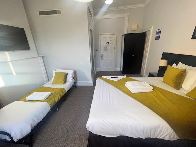 ブルームズベリー パレス ホテル