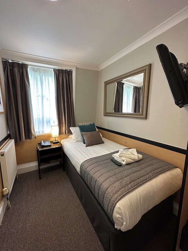 チューダー コート ホテル