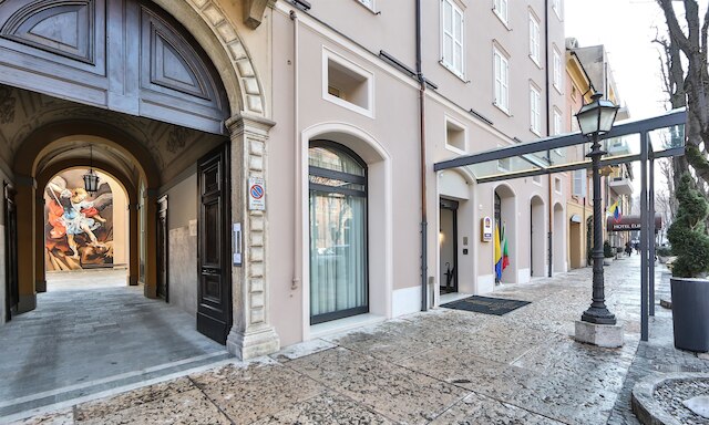 ベストウェスタン プレミア ミラノ パレス ホテル