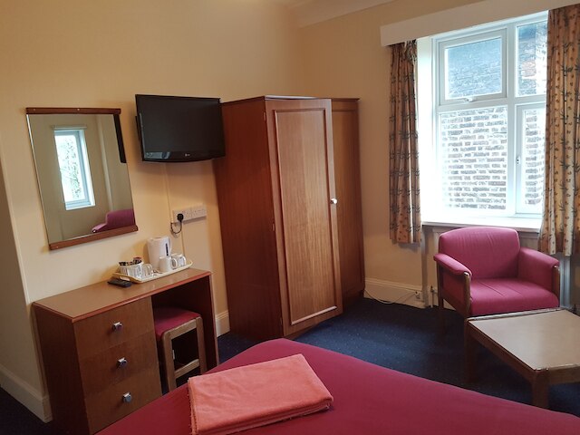 アヴォカ ハウス ホテル