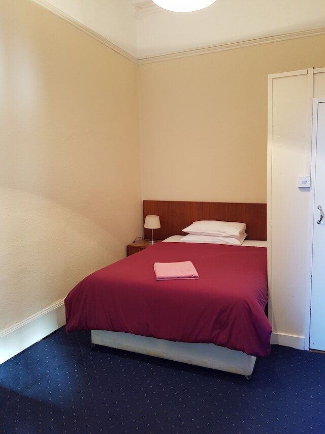 アヴォカ ハウス ホテル