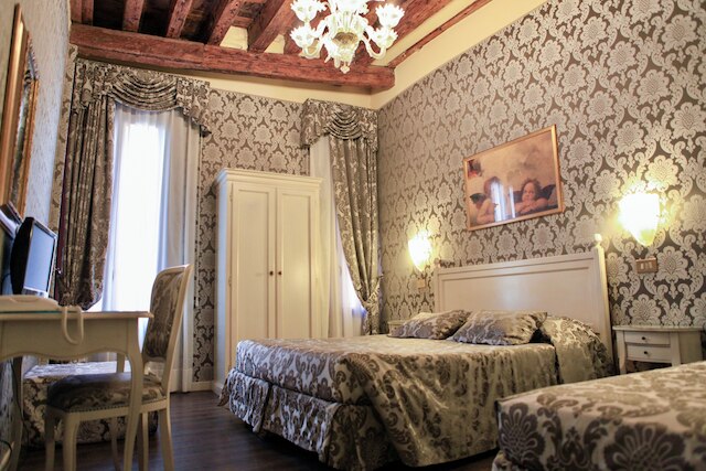 ホテル ブリッジ