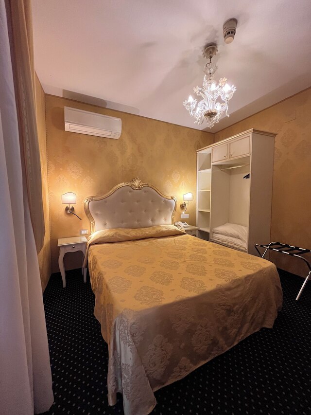 ホテル カステッロ