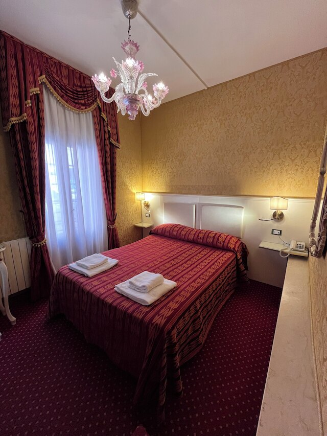 ホテル カステッロ