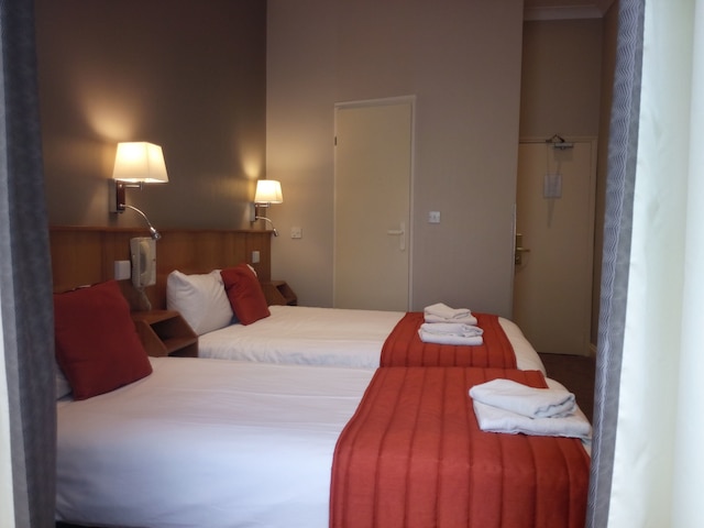 コロンバス ホテル