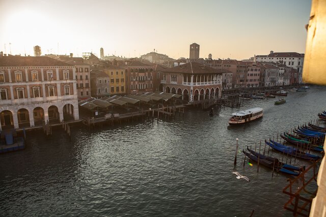 ロカンダ アイ サンティ アポストリ