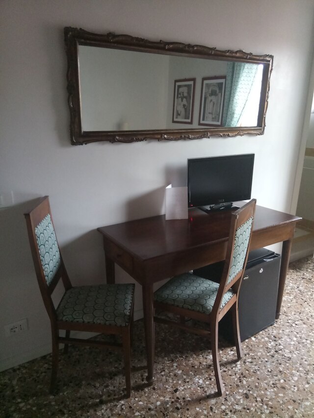 ロカンダ アイ サンティ アポストリ