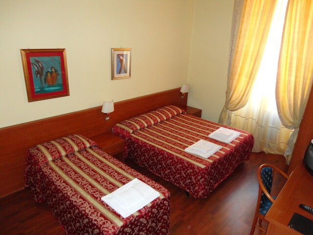 ホテル アズーラ