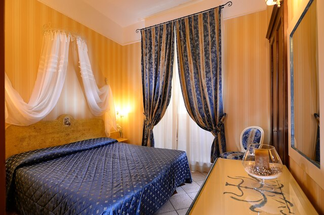 ホテル ゴールデン