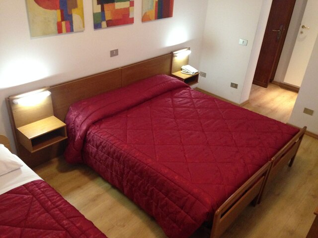 ホテル カプレーラ