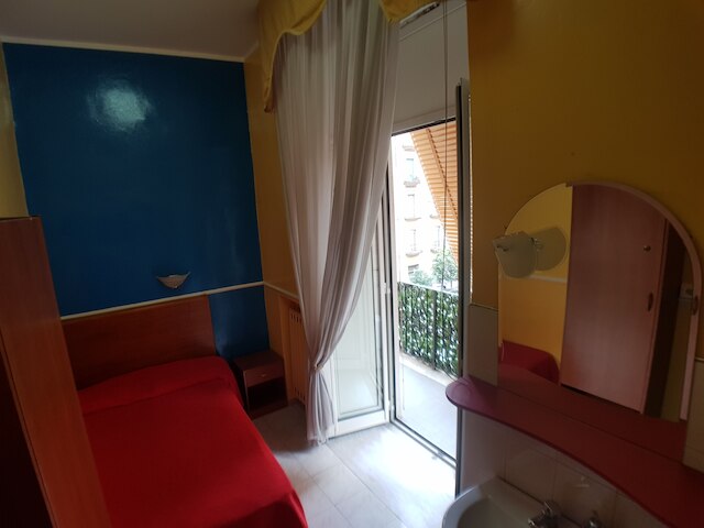 ホテル ジネヴラ