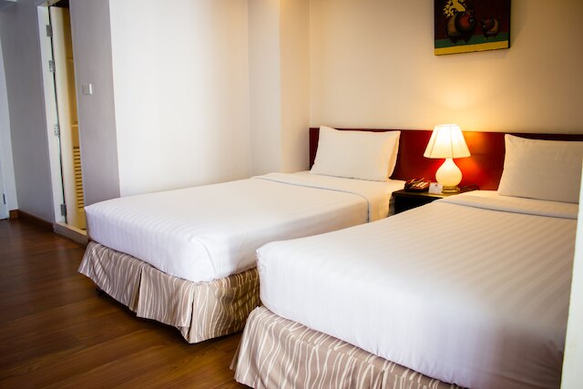 アイ レジデンス ホテル サトーン