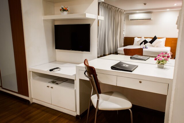 アイ レジデンス ホテル サトーン