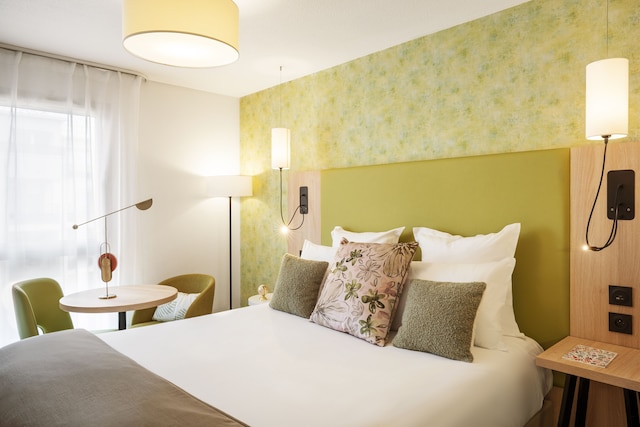 セジュール&アフェールズ パリ・マラコフ