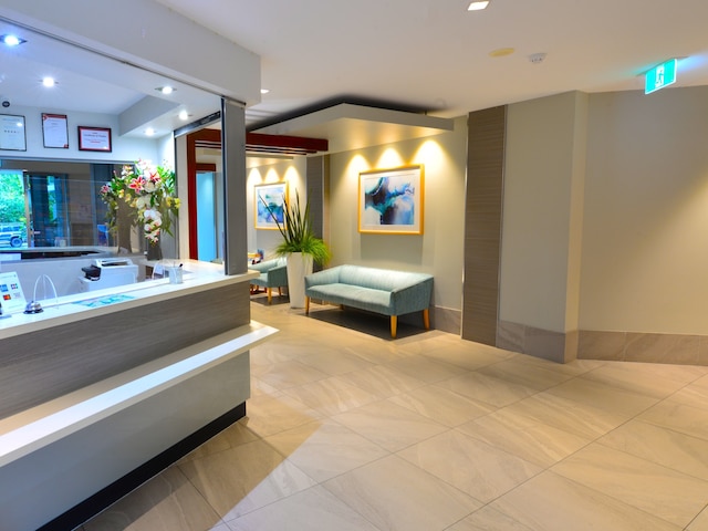 トリロジー サーファーズ パラダイス