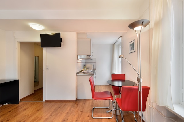 スイス スター カリフォルニア